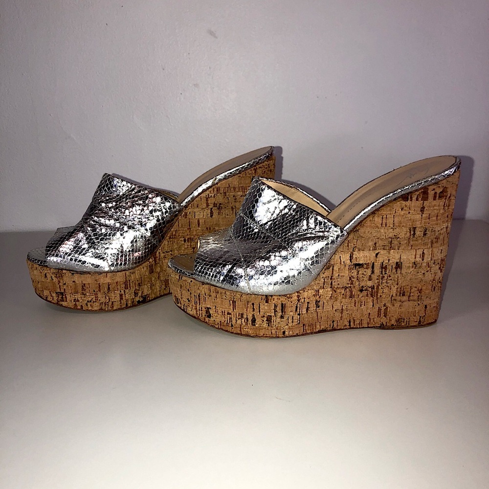 NEW Giuseppe Zanotti Metallic Silver Embossed Snakeskin Cork Wedge Size 9